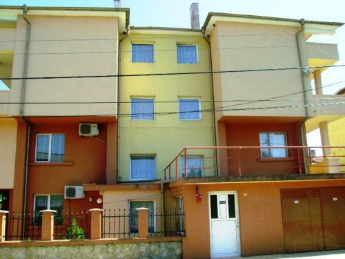Hostal Guest House Jumbo