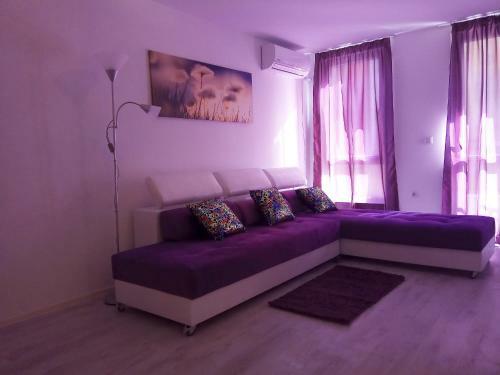 Apartamento Minismart Complex Rainbow Garden And Jacuzzi