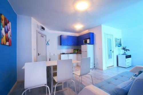 Apartamento Minismart Complex Rainbow Garden And Jacuzzi