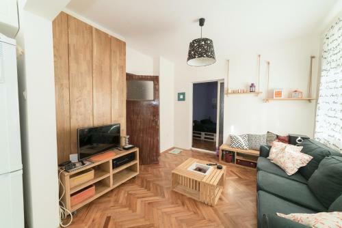 Burgas Sea Garden Apartment