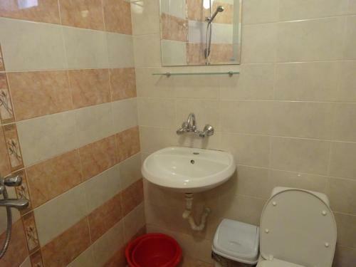 Hostal Guest House Hris