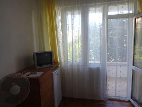Hostal Guest House Hris