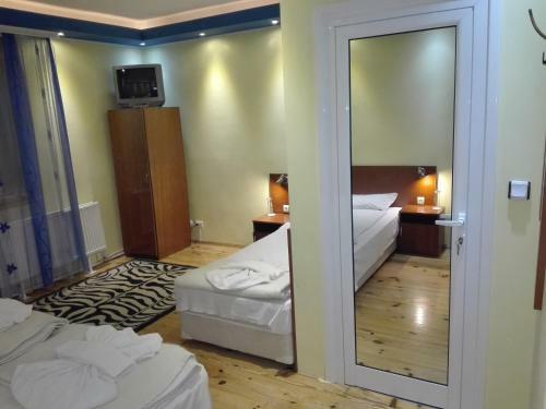 Hostal Guest House Popovi