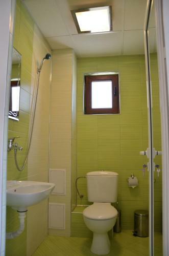 Hostal Guest House Popovi