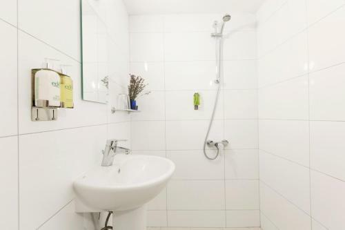 Bed & Breakfast Little River Guest House