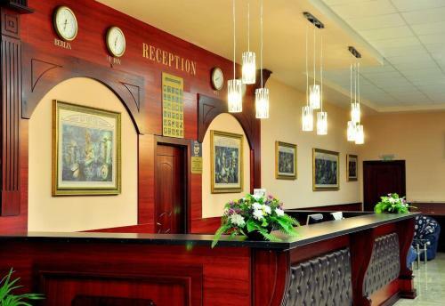 Kris Apartments At Paradise Green Park