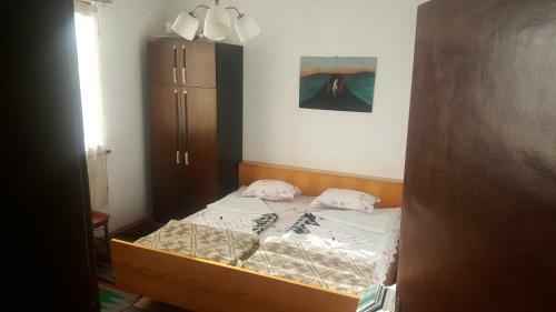 Hostal Guest House Indzhovi