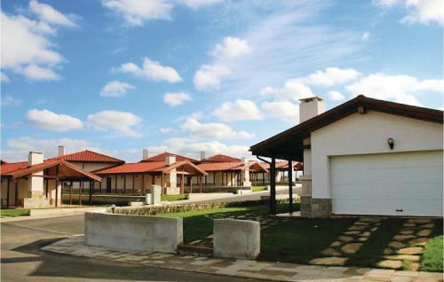 Three-bedroom Holiday Home In Lozenets