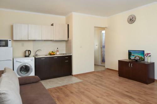 Feniks Apartments