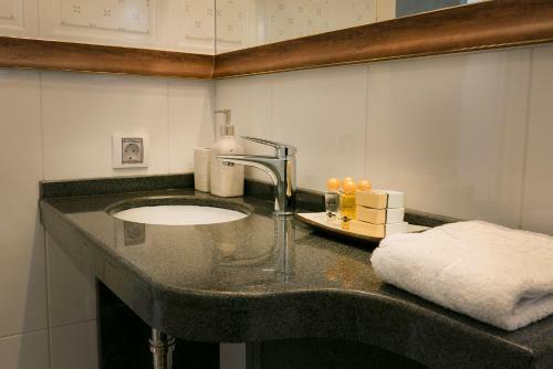 Apartamento Shahbazian House