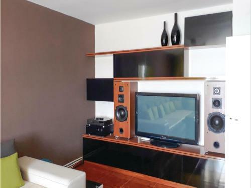 Three-bedroom Apartment In Pomorie