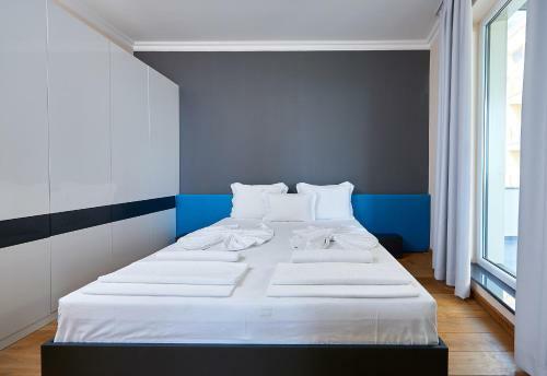 Botabara Del Mar Apartments