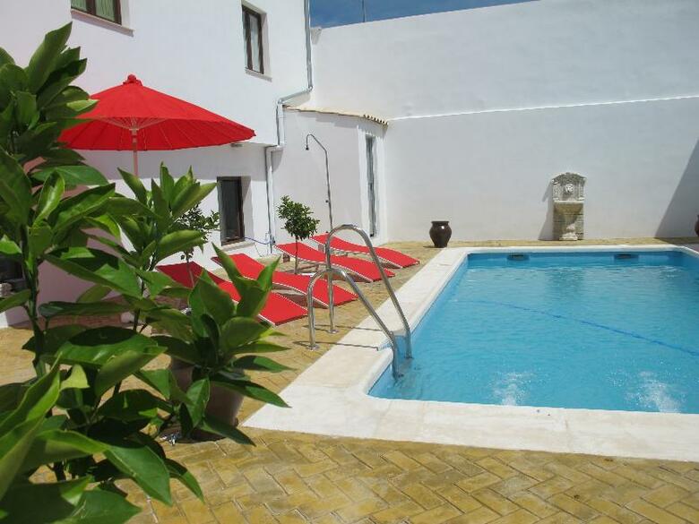 Hotel Hostal Aznaitin
