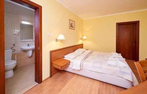 Hostal Guest House Aquamarina