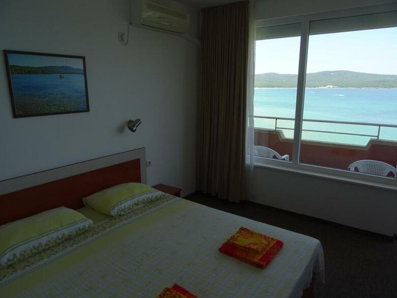 Hostal Dobrevi Guest House