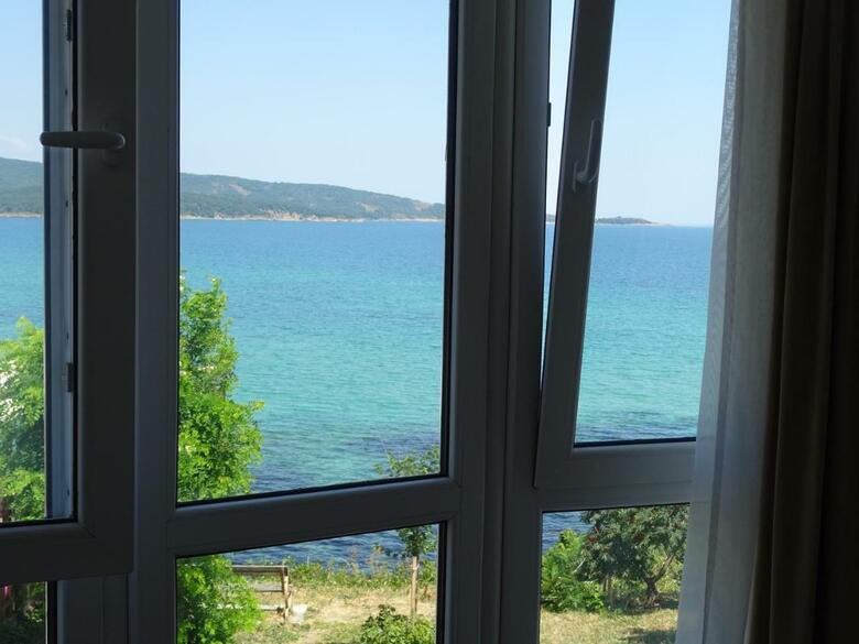 Hostal Dobrevi Guest House
