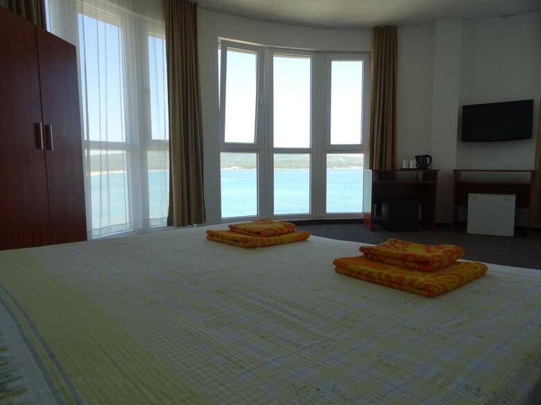 Hostal Dobrevi Guest House