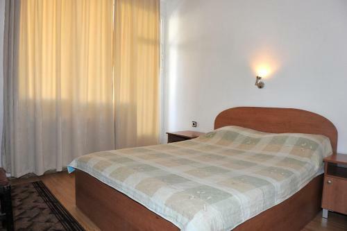Family Hotel Blazhi