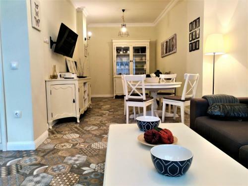 Baratero City II Apartments