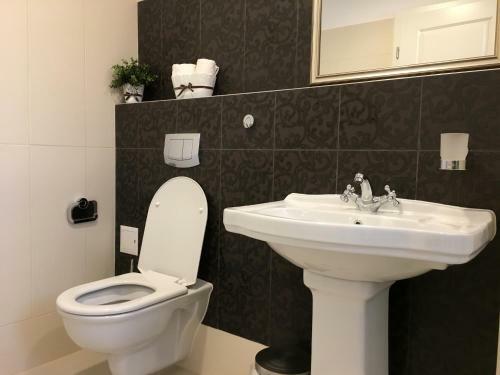 Family Hotel Agoncev