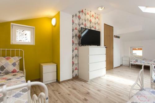 Hostal Nice Place Guest House Grafa