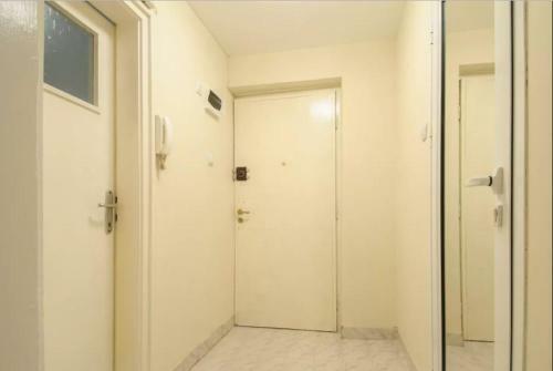 Urban Stay Apartment