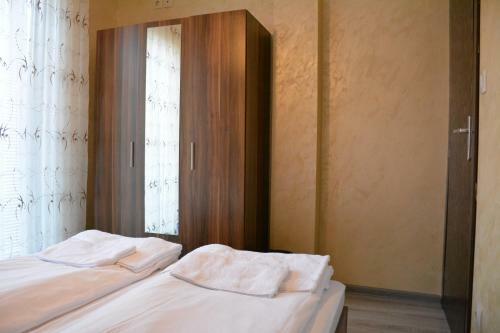 Lubata Apartments Single Suits