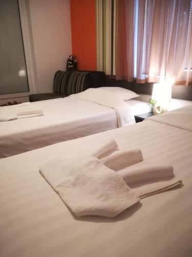 Hostal Economy Guest House