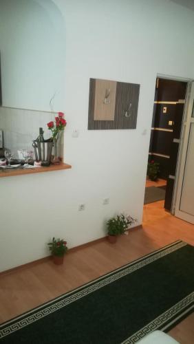 Hostal Economy Guest House