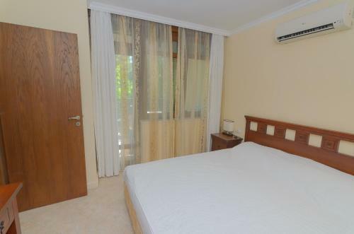 Family Apartment Near Sozopol