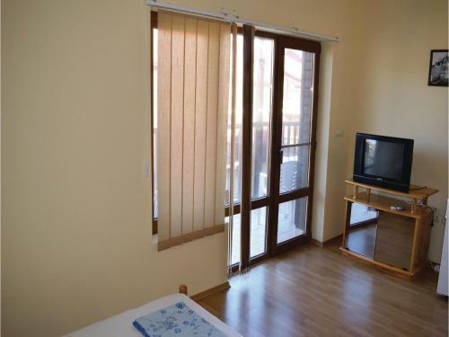 Four-bedroom Apartment In Sozopol