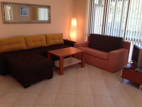 Sunrise One-bedroom Apartments
