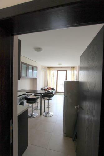 Lucky Apartments In Horizont Complex