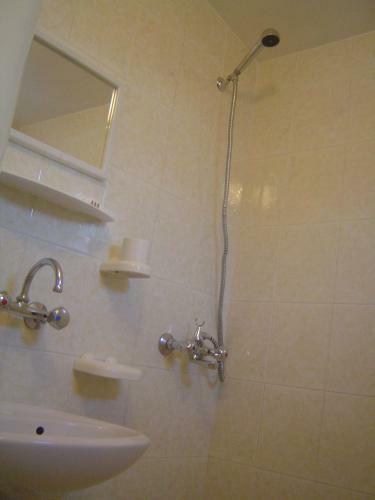 Hostal Rooms And Apartments Vili