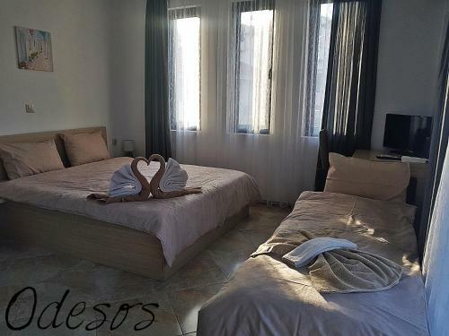 Hostal Guesthouse Odesos