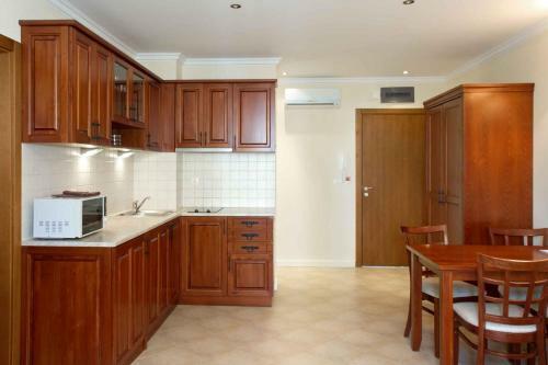 Private Apartments With Sea View In St. Marina