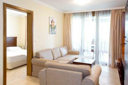 Private Apartments With Sea View In St. Marina