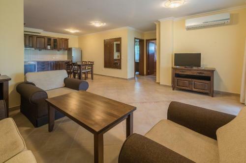 Private Apartments With Sea View In St. Marina