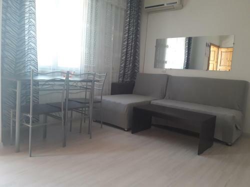 Apartments Avgusta Trayana