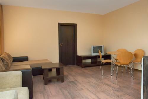 Holiday Apartments In Nobel