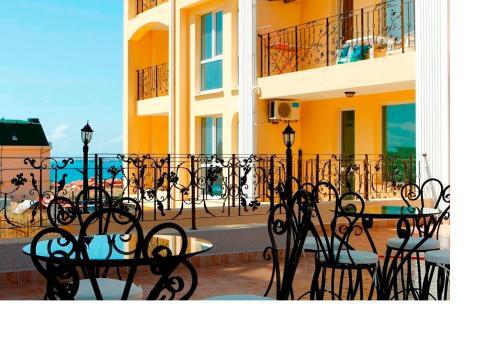 Golden Eye Residence Apartment A7