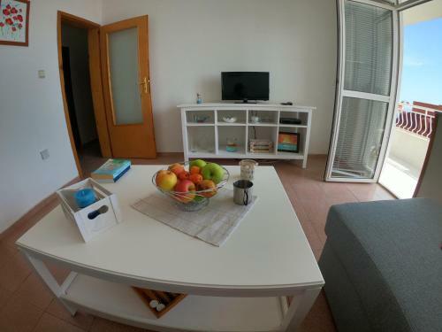 Apartment In St. Vlas With Terrace