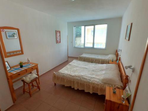 Apartment In St. Vlas With Terrace