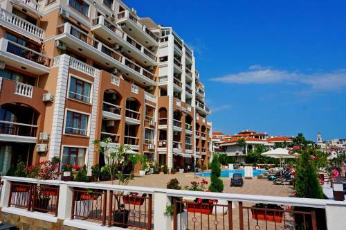 Gt Caprice Apartments