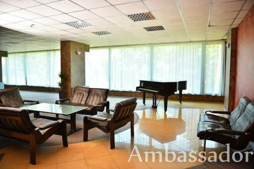 Hotel Ambassador