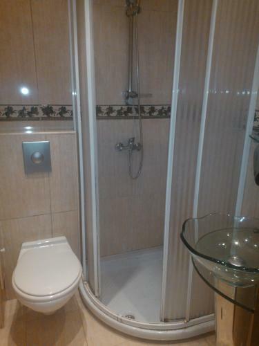 Lider Apartment Pop Hariton