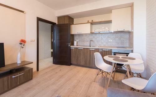 City Apartments Triumph