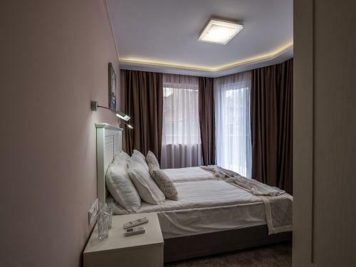 Hotel Caro Apartments & Rooms