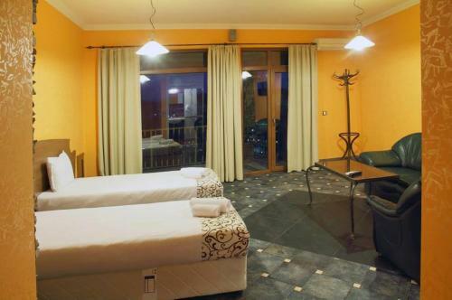 Hostal Art House
