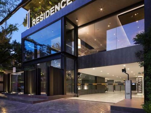 One Residence Hotel & Apartment